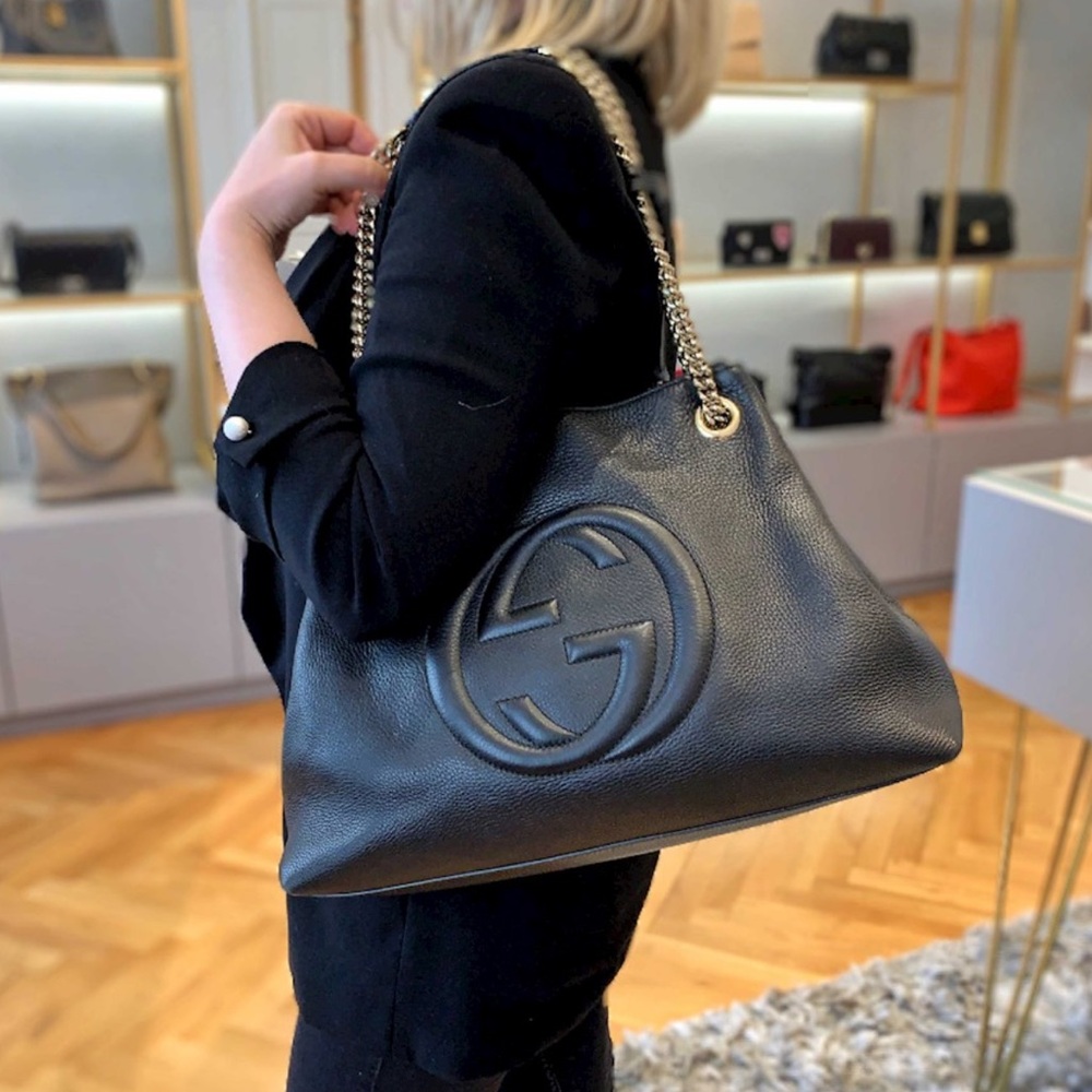 Gucci Black Shoulder Bag with Gold Chain